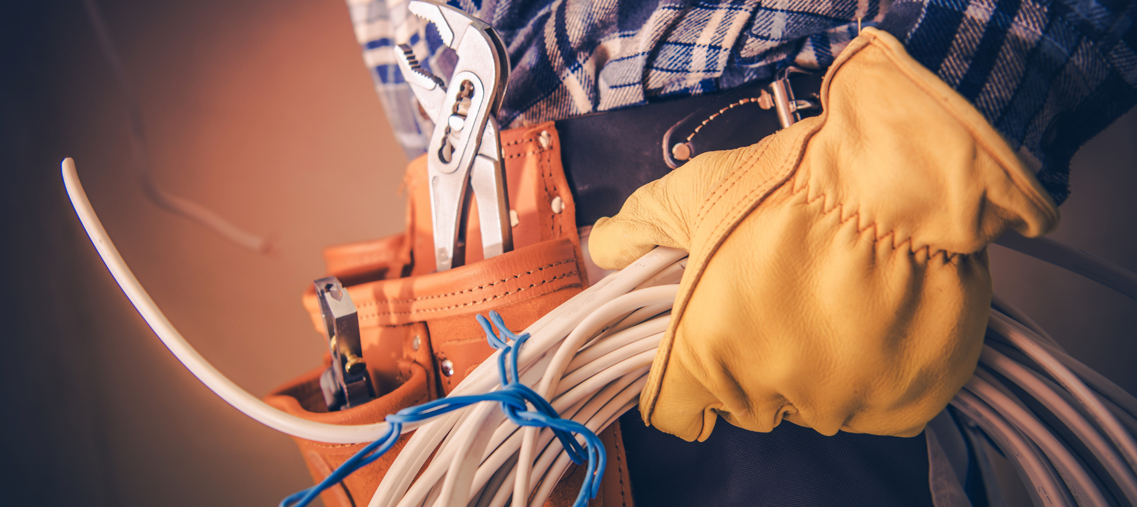 Habilitations Électriques, habilitations Électriques Batteries et Travaux sous Tension